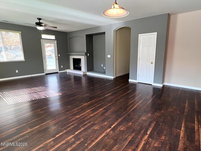 Building Photo - 6242 10 Mile Ct