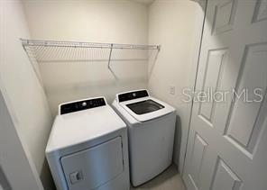 Building Photo - 1042 Bounds St