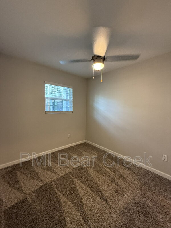 Building Photo - 1824 Thonig Rd