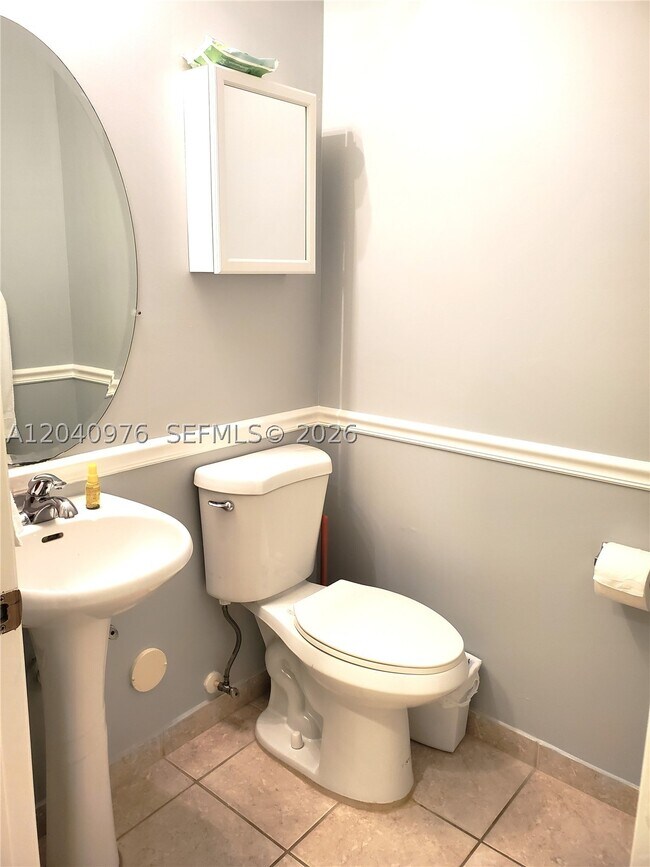 Building Photo - 746 NW 208th Way