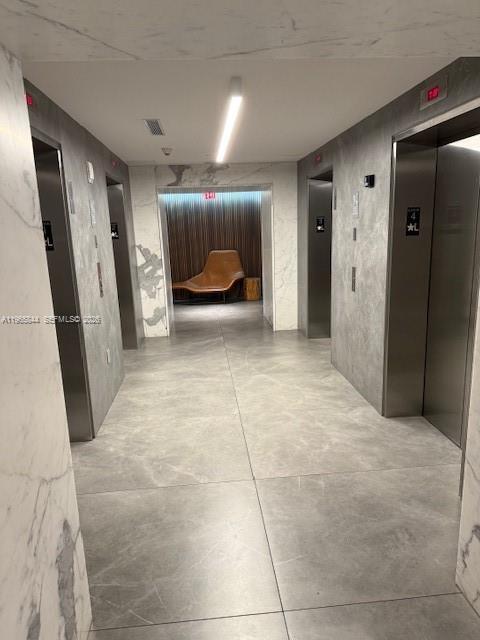 Building Photo - 350 S Miami Ave