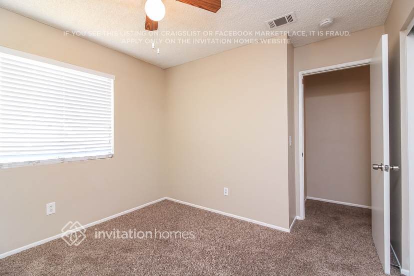 Building Photo - 2505 Belmont Ave W