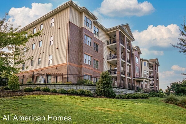 Building Photo - 3 br, 2.5 bath House - 220 HUGH SHELTON LO...