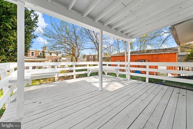 Building Photo - 7608 Chelwynde Ave