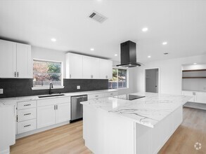 Building Photo - 5762 Birdwood Rd