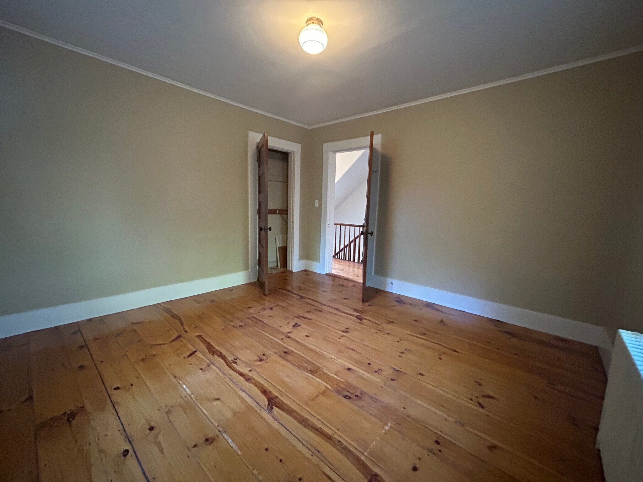 Building Photo - 30 Goldsmith St