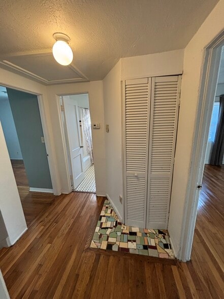 Building Photo - 2710 Green St