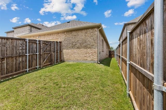 Building Photo - 1104 Milfoil Dr