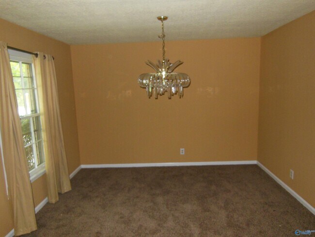 Building Photo - 1725 Millican Pl NW