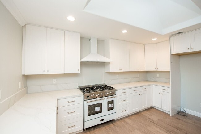 Building Photo - Mesa Verde