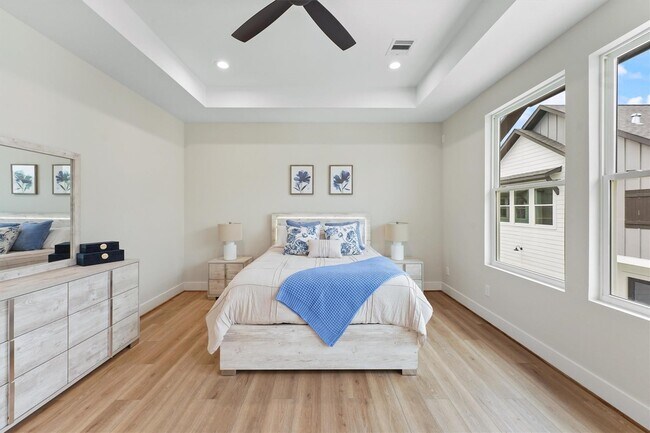 Building Photo - 2131 Blalock Rd