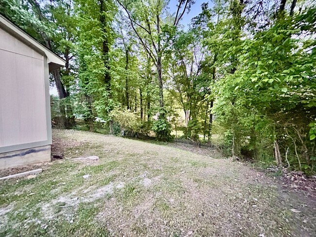 Building Photo - Newly Rehabbed Home in Raleigh - Open To Section 8