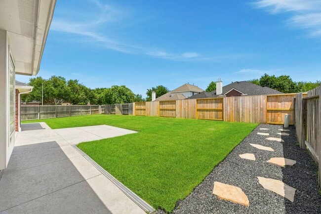 Building Photo - 17126 Sheffield Knoll Ln