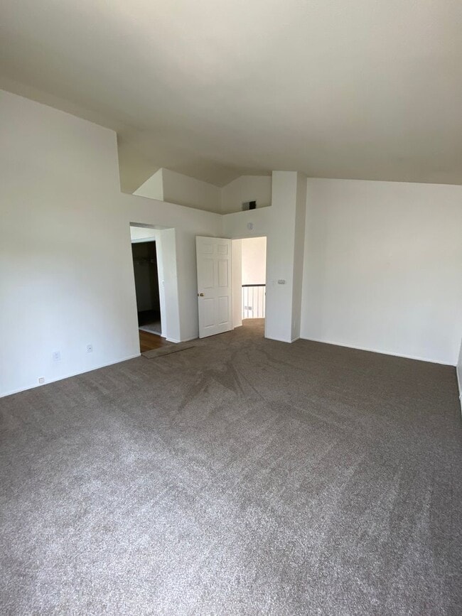 Building Photo - 7470 Mason Heights Ln
