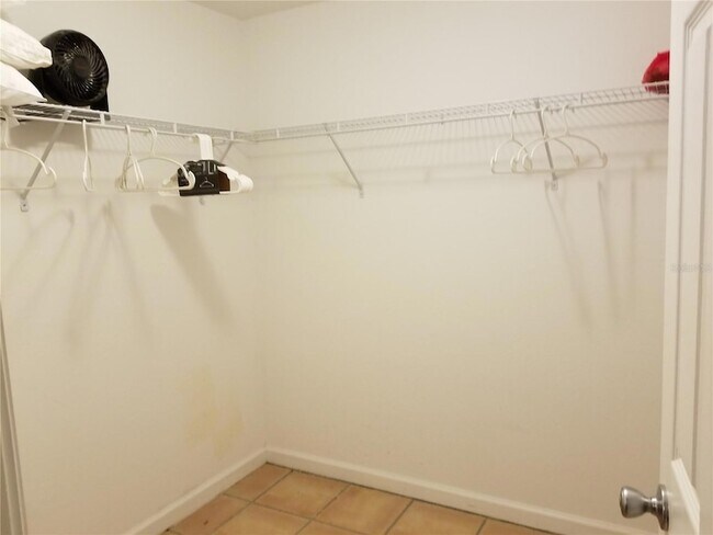 Building Photo - 2745 Cardwell Way