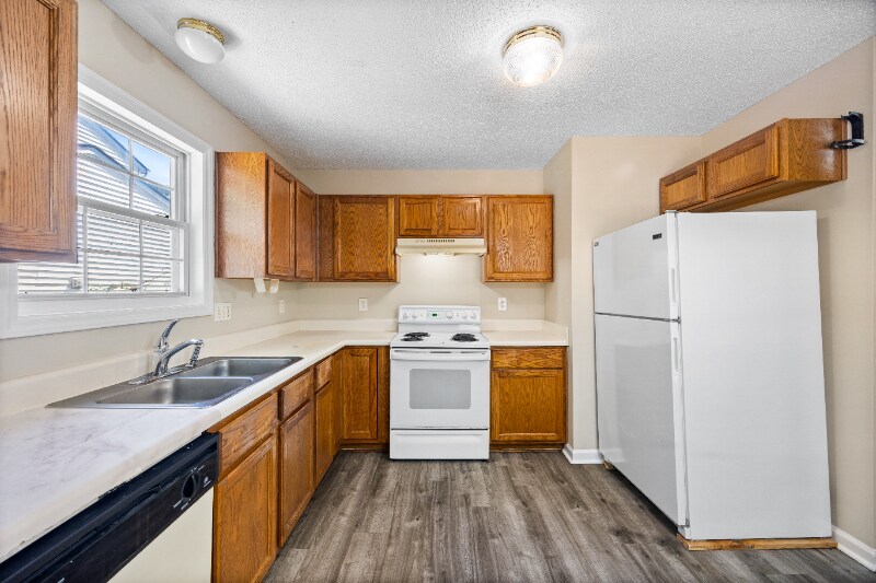 Building Photo - 4215 Mantua Way