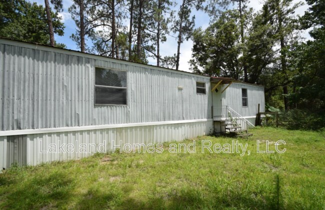 Building Photo - 8418 US Hwy 98 N