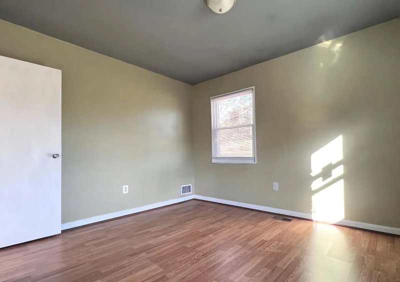 Building Photo - 338 Brightseat Rd