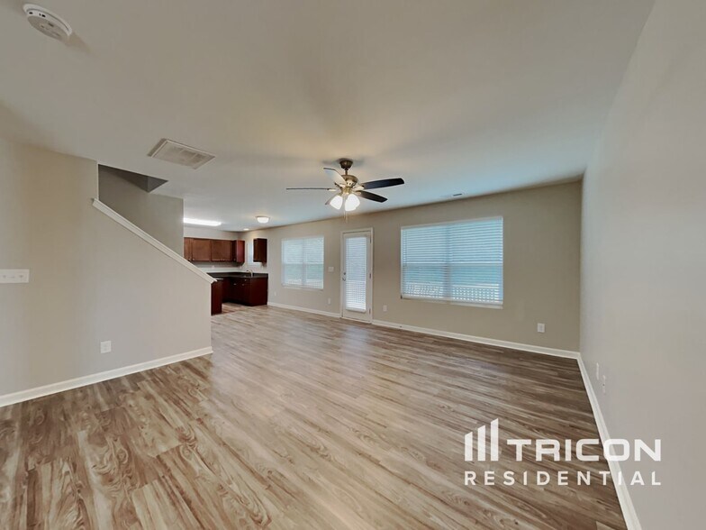 Building Photo - 127 Coddington Ln