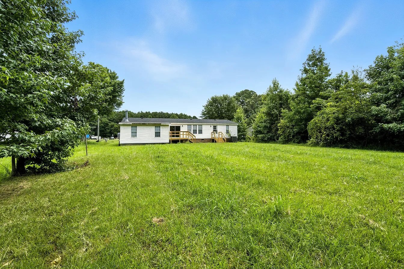 Building Photo - 1168B Northside Rd