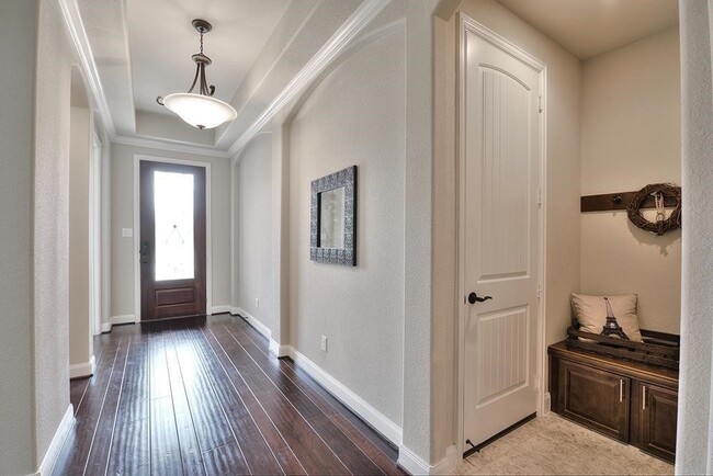 Building Photo - 5506 Little Creek Ct