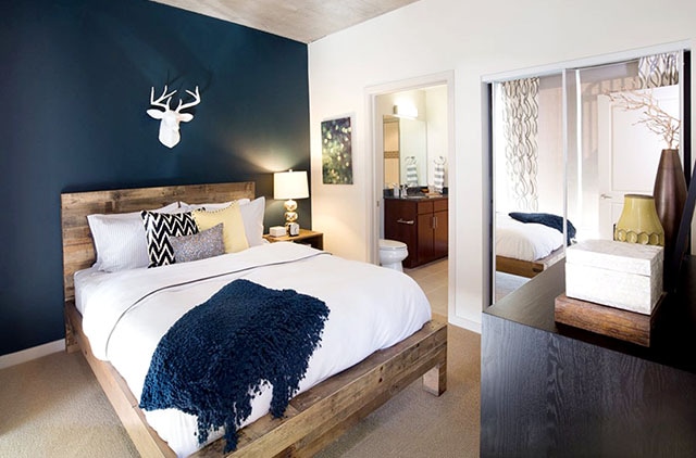 Building Photo - 51 Rainey St