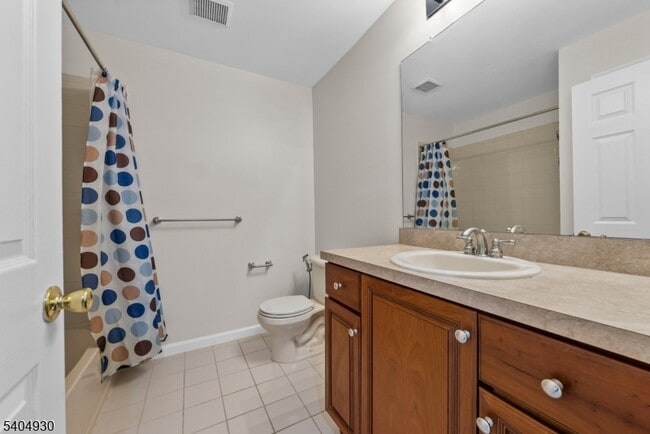 Building Photo - 30 Hoover Ave