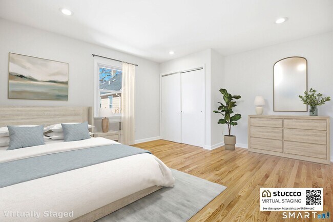 Building Photo - 24 Congress St