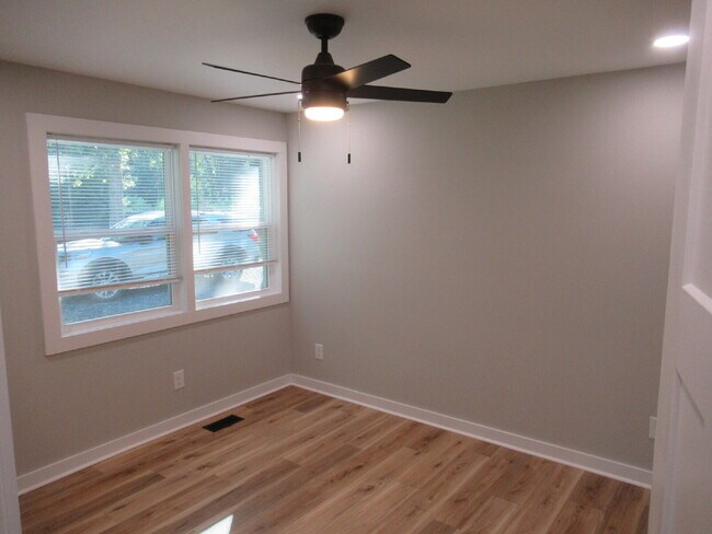 Building Photo - Spacious, Move-In Ready Rental with Modern Updates on the West Side of Lincolnton!