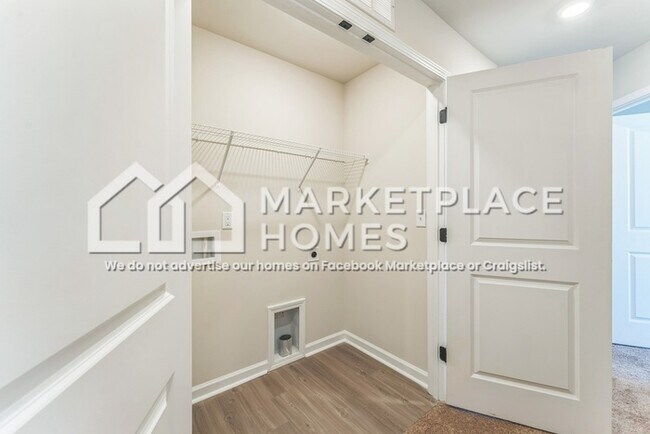 Building Photo - 3402 Saddlebred Dr