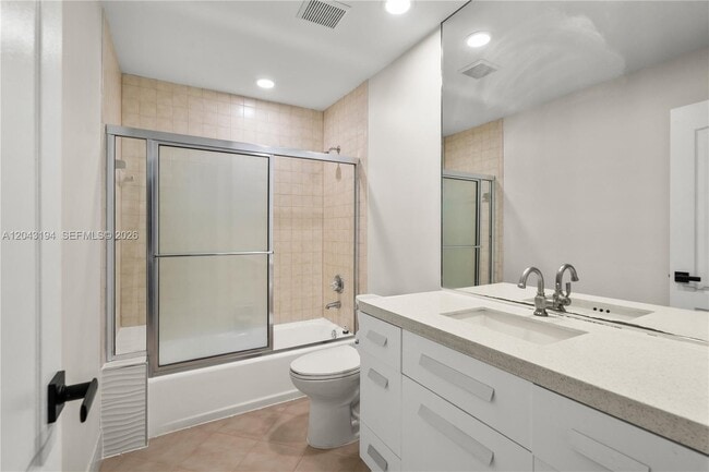 Building Photo - 1087 Deerwood Ln