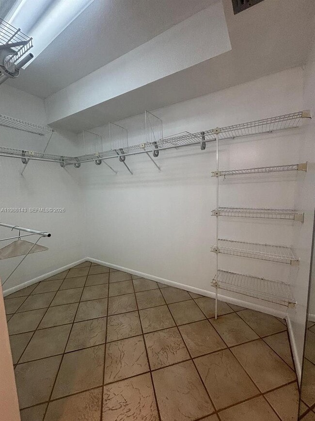 Building Photo - 12600 SW 5th Ct