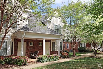 Building Photo - End-Unit Willoughby Townes Rental Close To...