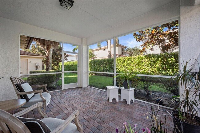 Building Photo - 321 September St