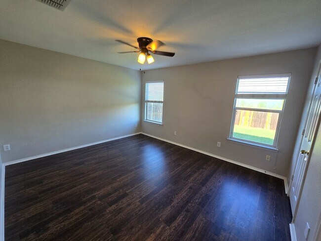 Building Photo - 12600 Pricklybranch Dr