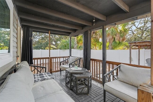 Building Photo - 6305 S MacDill Ave