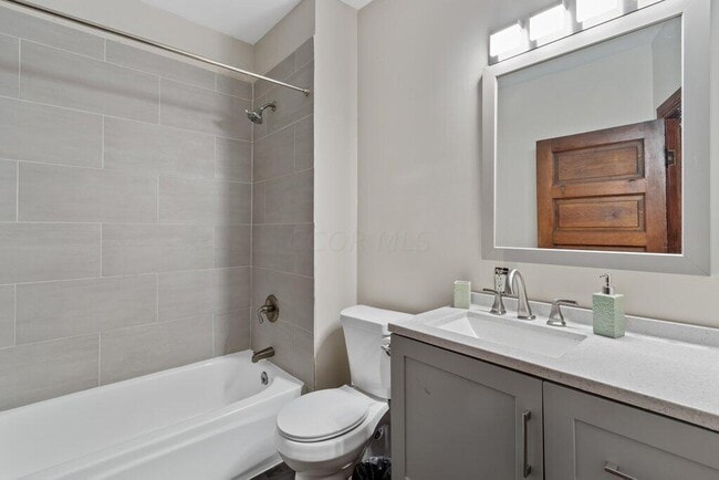 Building Photo - 2027 N 4th St