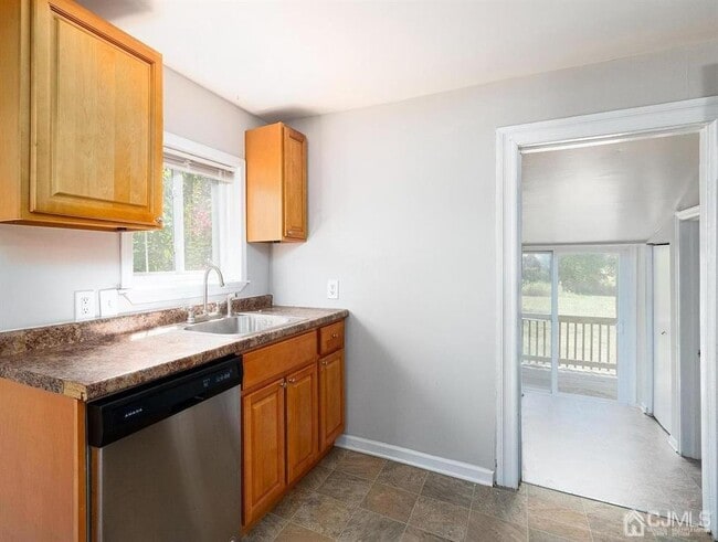 Building Photo - 729 Watsontown Rd