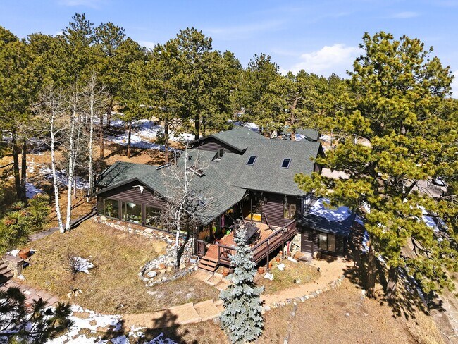 Building Photo - 499 Pine Song Trail