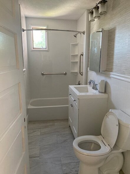 Building Photo - 42 Intervale St