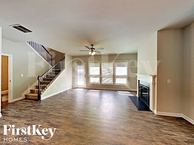 Building Photo - 3204 Baylor Cir