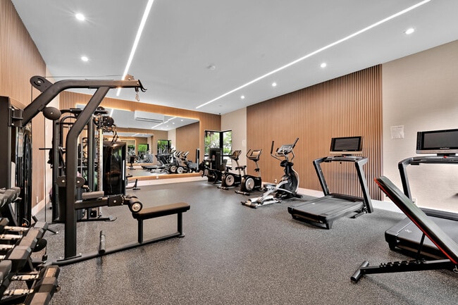 Building Photo - 1266 S Military Trail