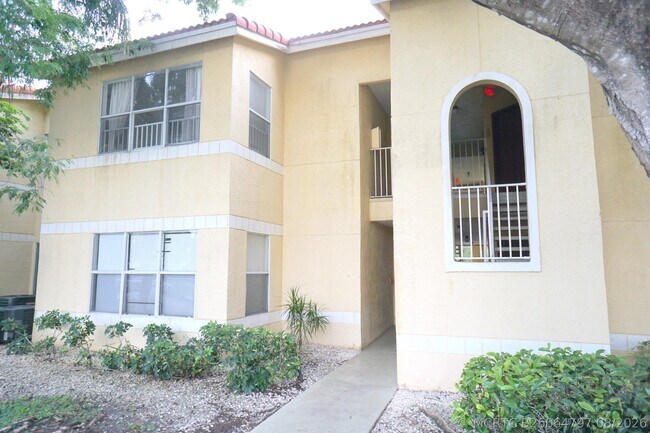 Building Photo - 12620 Vista Isles Dr