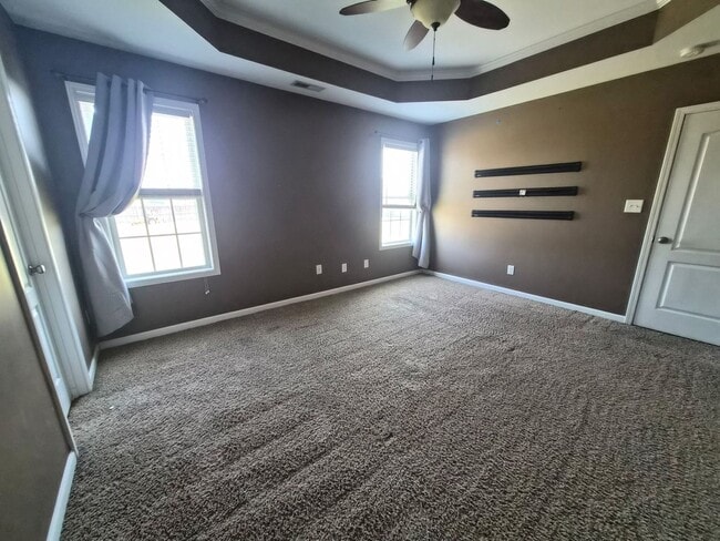 Building Photo - 103 Palin Trail