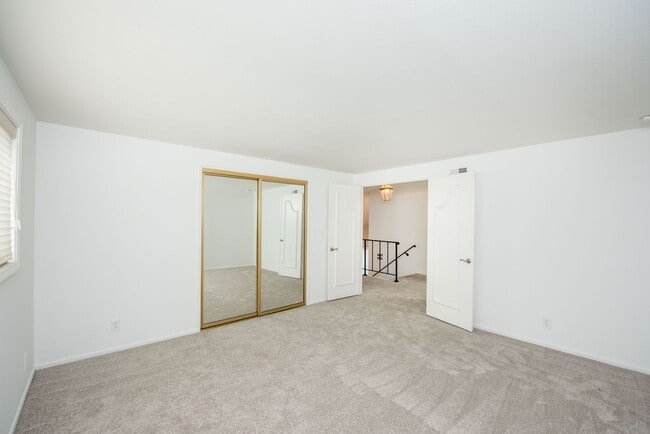 Building Photo - Now Available for Lease Beautiful 4 Bedroom Home with Basement