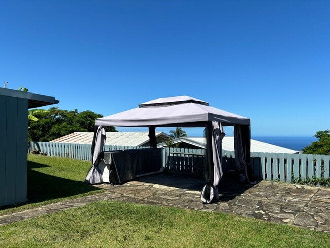 Building Photo - KONA1122
