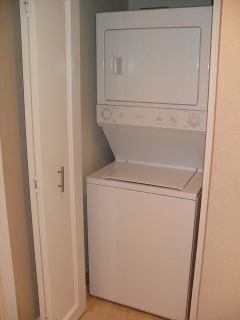 Building Photo - Meridian Luxury Top-Floor Condo with amazing Strip View (Electricity, Gas, and Internet included)