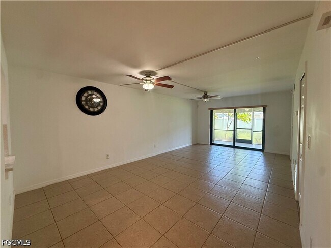 Building Photo - 1429 Cape Coral Pkwy W