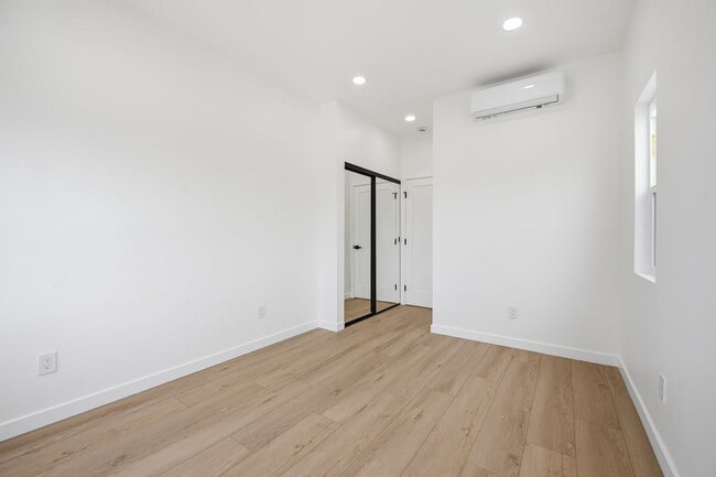 Building Photo - Brand new!