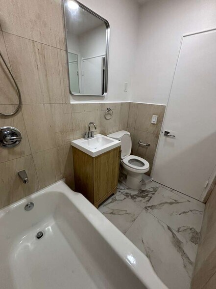 Building Photo - 795 84th St